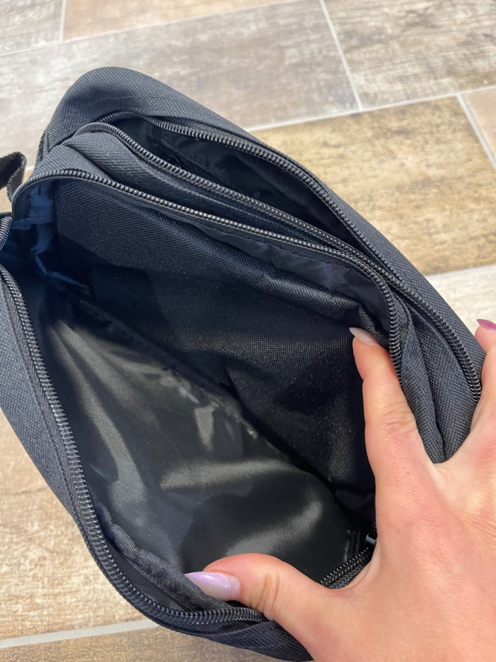 FCBarcelona Travel Toiletry Bag Like New Double Zip - Picture 6 of 10